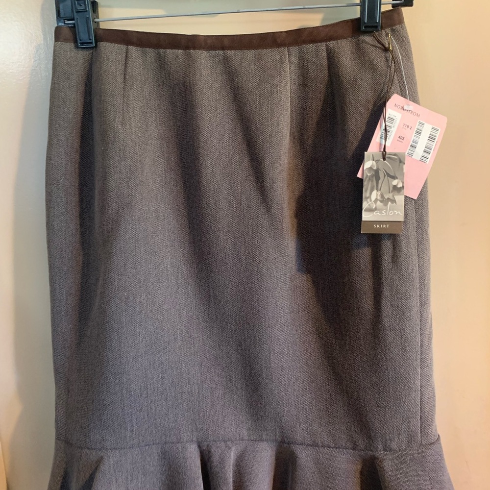 Caslon lined skirt